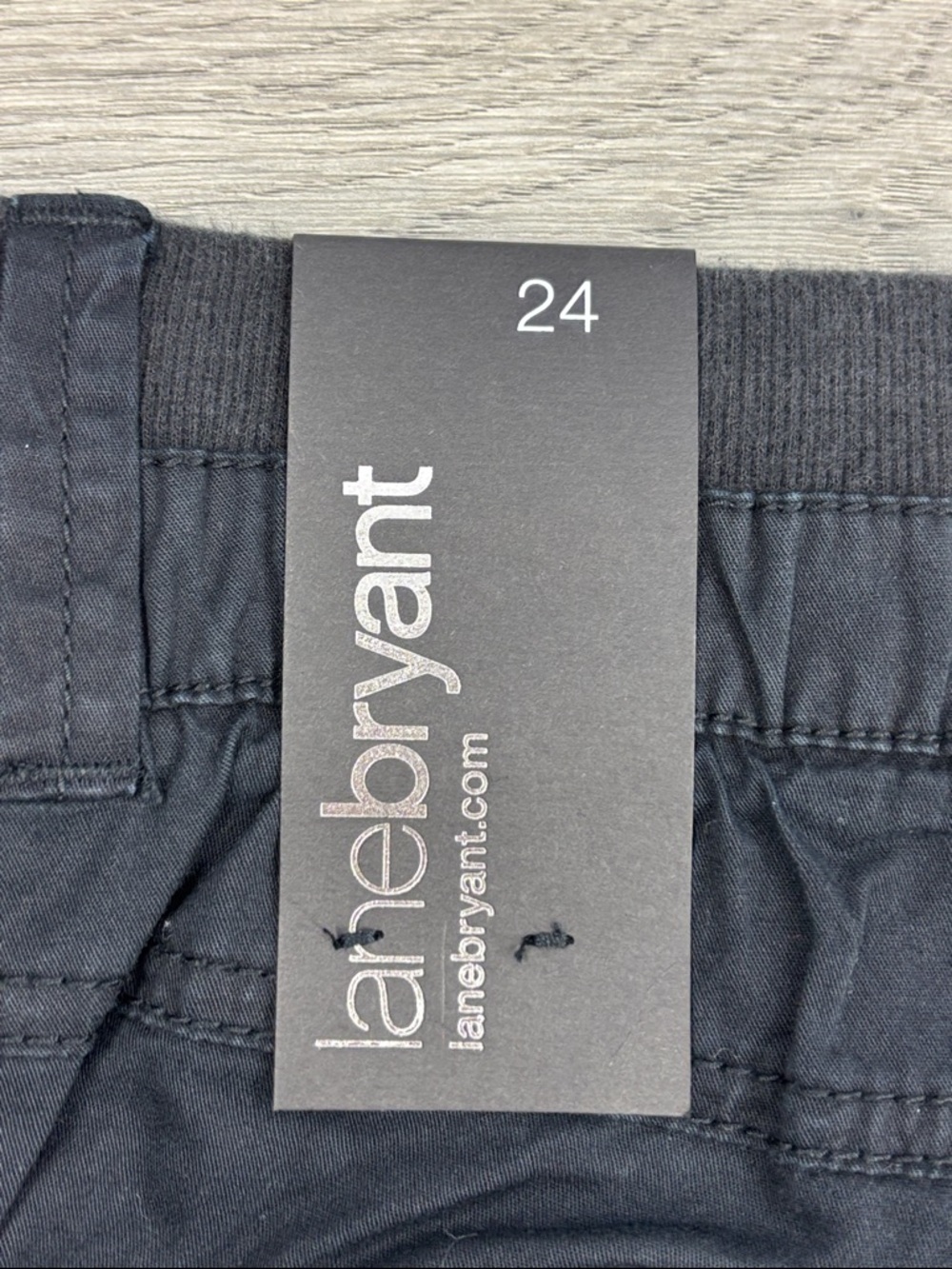 Lane Bryant Black Convertible Pants - 24 NWT - Picture 8 of 9